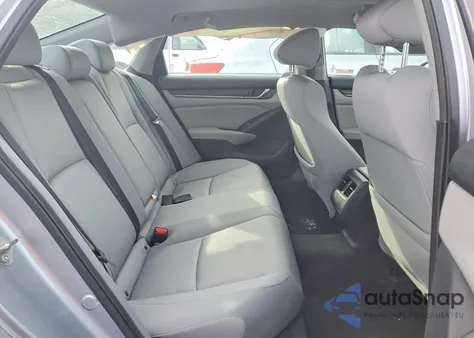 2018 Honda Accord Ex z USA, uszkodzony, nr VIN 1HGCV1F47JA088685